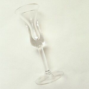 Vintage Hand-Blown Clear Glass Cordial Liqueur Aperitif 6 " Stemware Tulip MCM